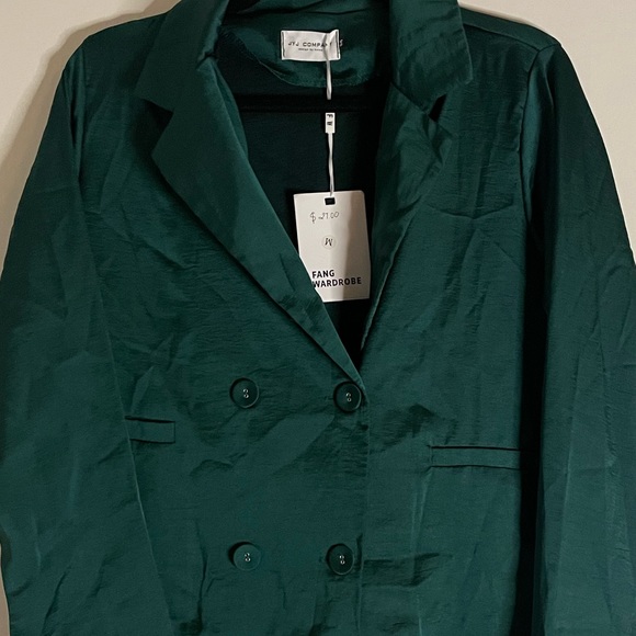 Green Silk Jacket - Picture 2 of 7